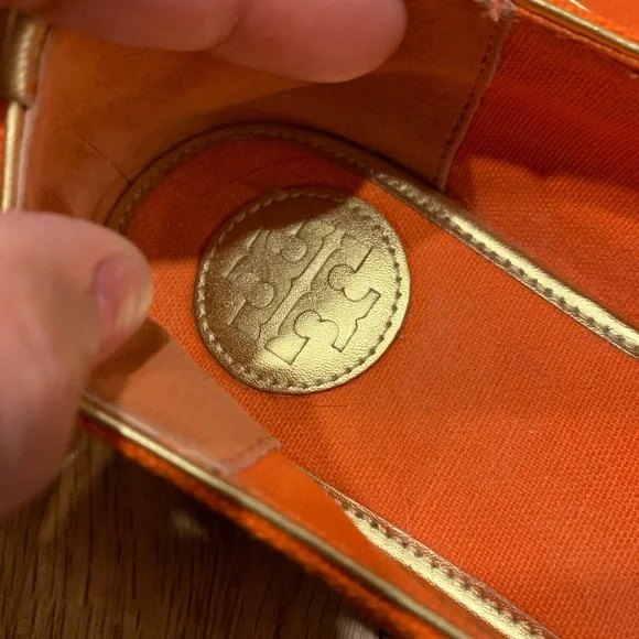 EUC TORY BURCH FLAT SHOES SZ 6.5 - Picture 2 of 6